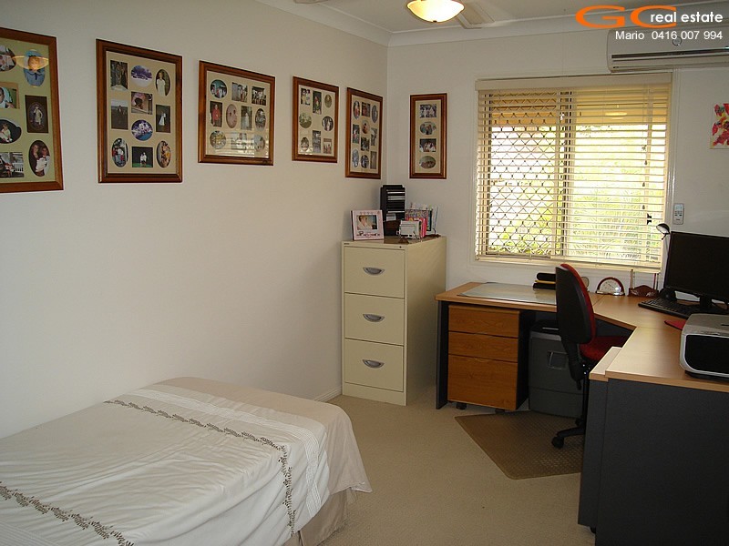 5 Corringle Close, Helensvale QLD 4212