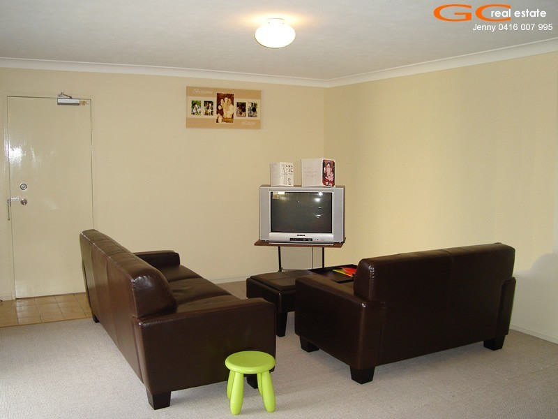 8/65 Bayview Street, Runaway Bay QLD 4216