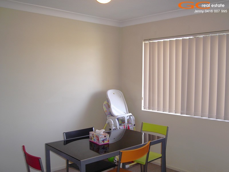 8/65 Bayview Street, Runaway Bay QLD 4216