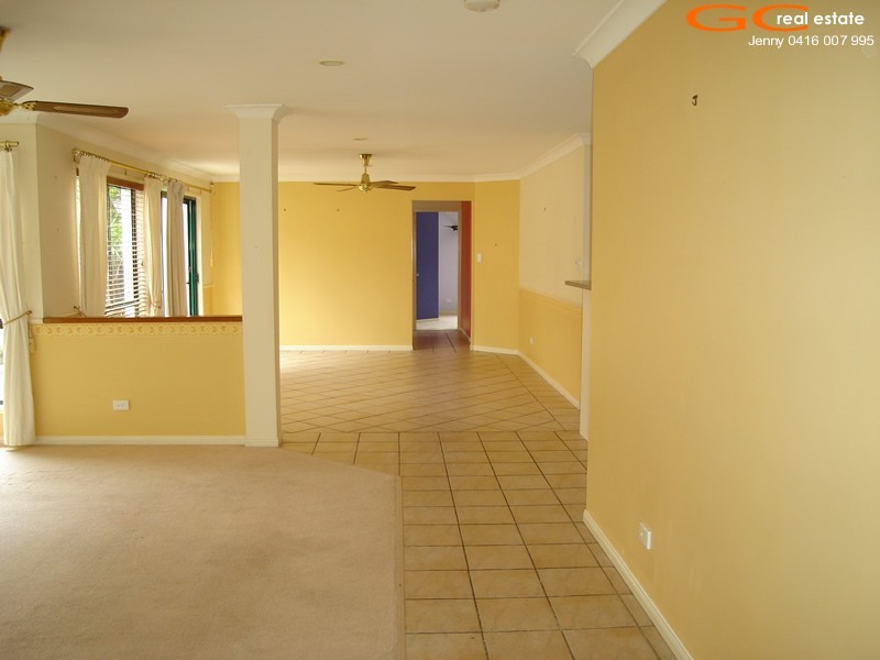 28 Myola Court, Coombabah QLD 4216