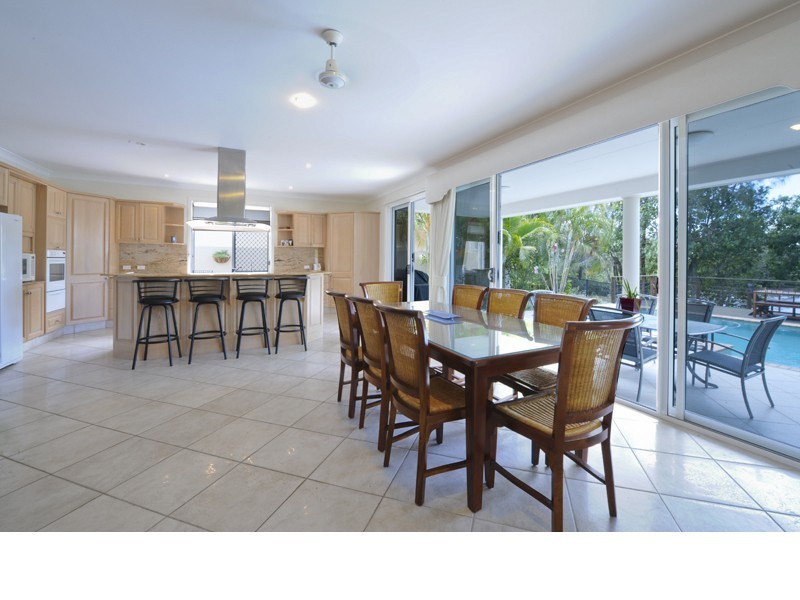 Oyster Cove QLD 4212