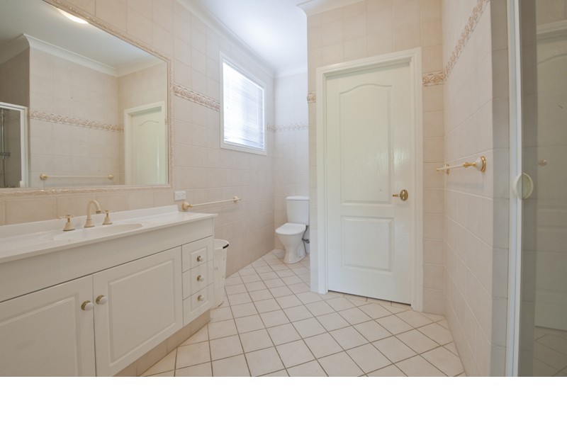 Oyster Cove QLD 4212