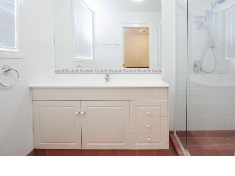 Oyster Cove QLD 4212