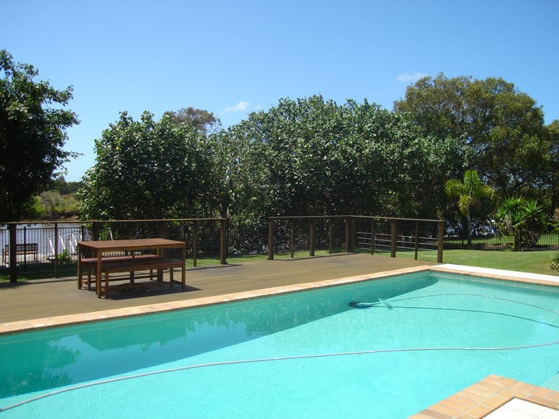 Oyster Cove QLD 4212