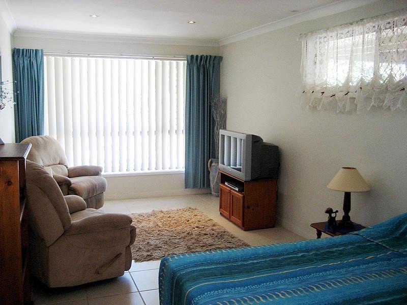 1 Rason Way, Coombabah QLD 4216