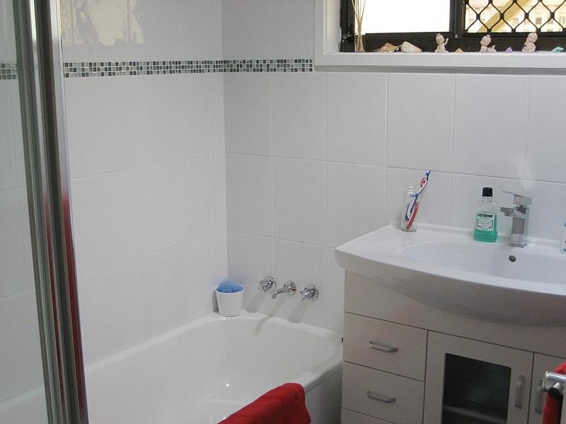 1 Rason Way, Coombabah QLD 4216