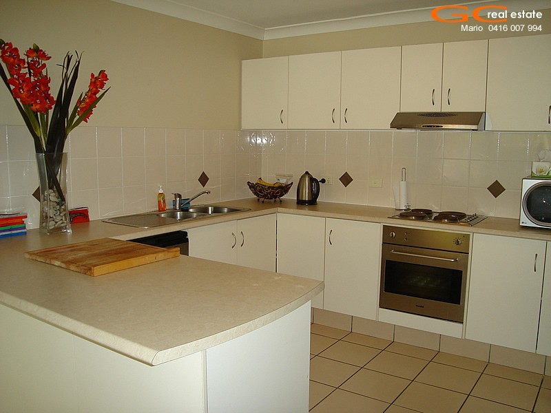 2/16 Balintore Street, Upper Coomera QLD 4209