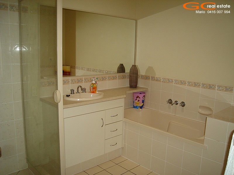 2/16 Balintore Street, Upper Coomera QLD 4209