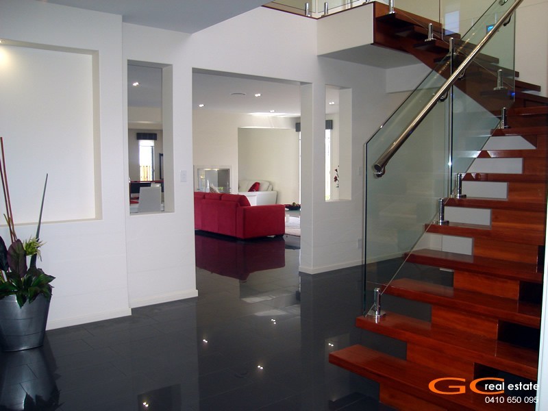 Coomera Waters QLD 4209