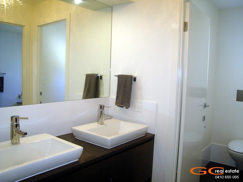 Coomera Waters QLD 4209