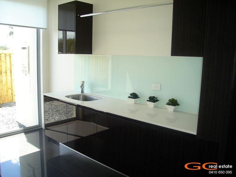 Coomera Waters QLD 4209