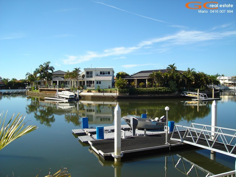 70 Pebble Beach Drive, Runaway Bay QLD 4216