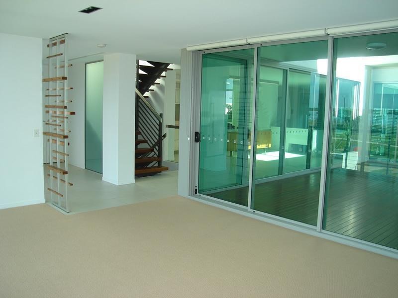 9106/2 The Promontory, Ephraim Island, Paradise Point QLD 4216