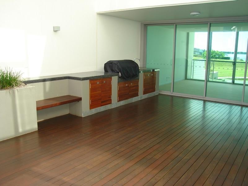 9106/2 The Promontory, Ephraim Island, Paradise Point QLD 4216