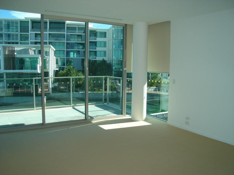 9106/2 The Promontory, Ephraim Island, Paradise Point QLD 4216