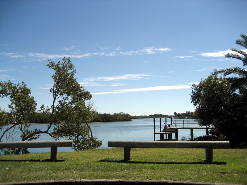 4 Tallara Street, Coombabah QLD 4216