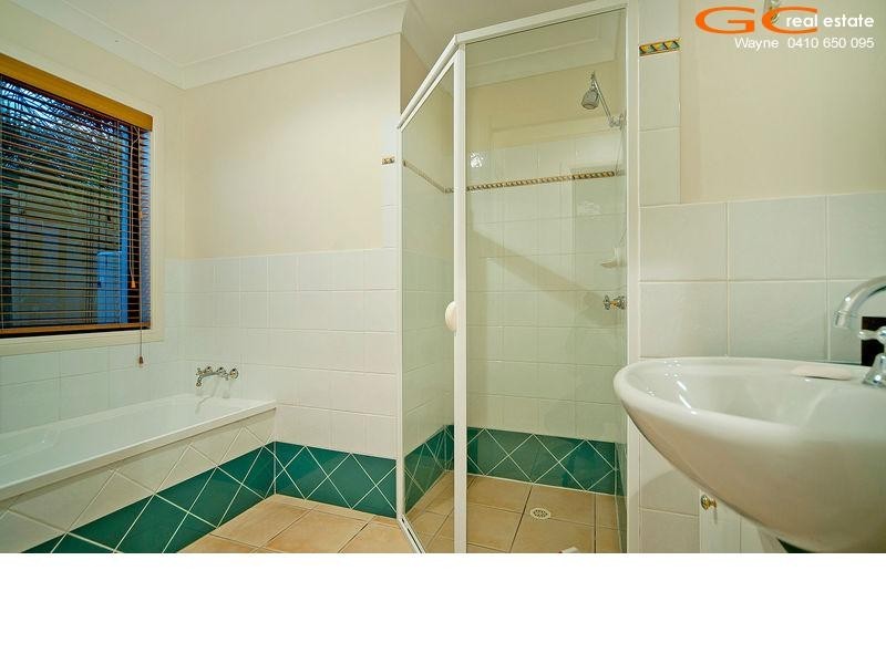 5 Ken Crescent, Monterey Keys QLD 4212