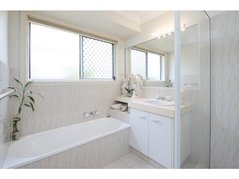 37 Limetree Parade, Runaway Bay QLD 4216