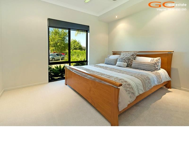 10 Lagos Court, Coombabah QLD 4216