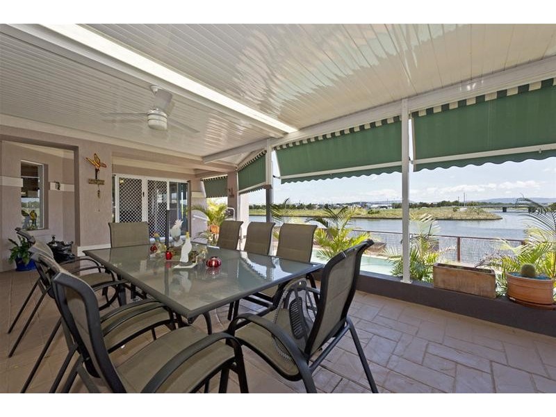 34 Anchorage Way, Biggera Waters QLD 4216