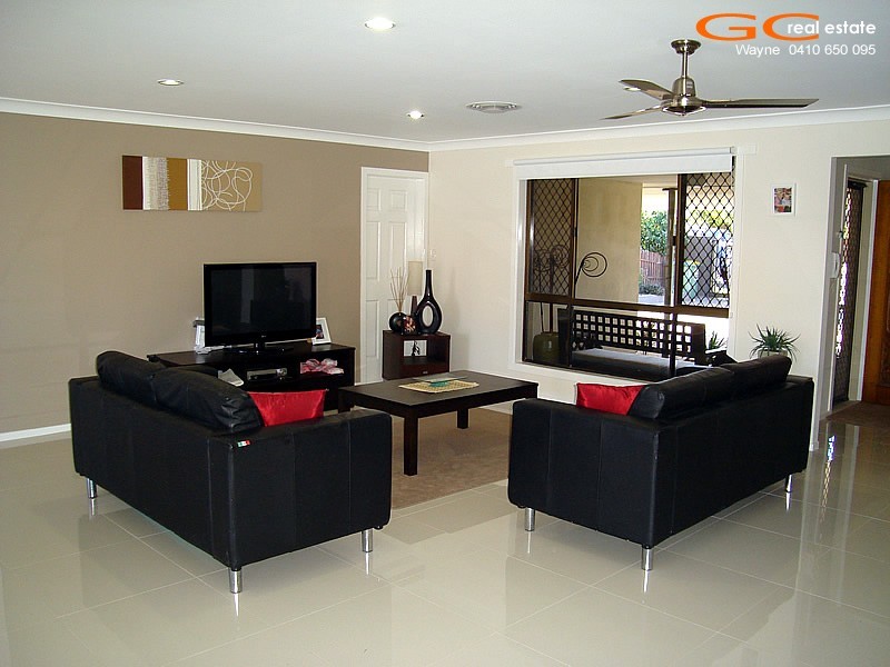 344 Bayview Street, Hollywell QLD 4216