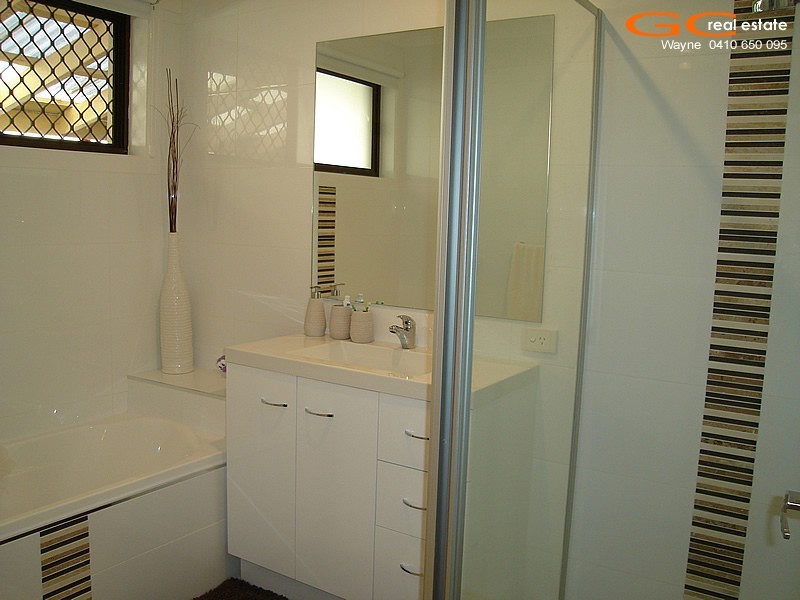 344 Bayview Street, Hollywell QLD 4216