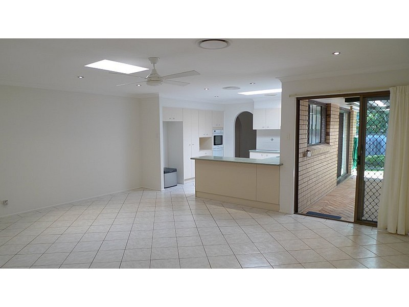 155 Bayview Street, Runaway Bay QLD 4216