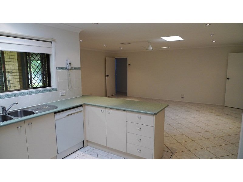 155 Bayview Street, Runaway Bay QLD 4216