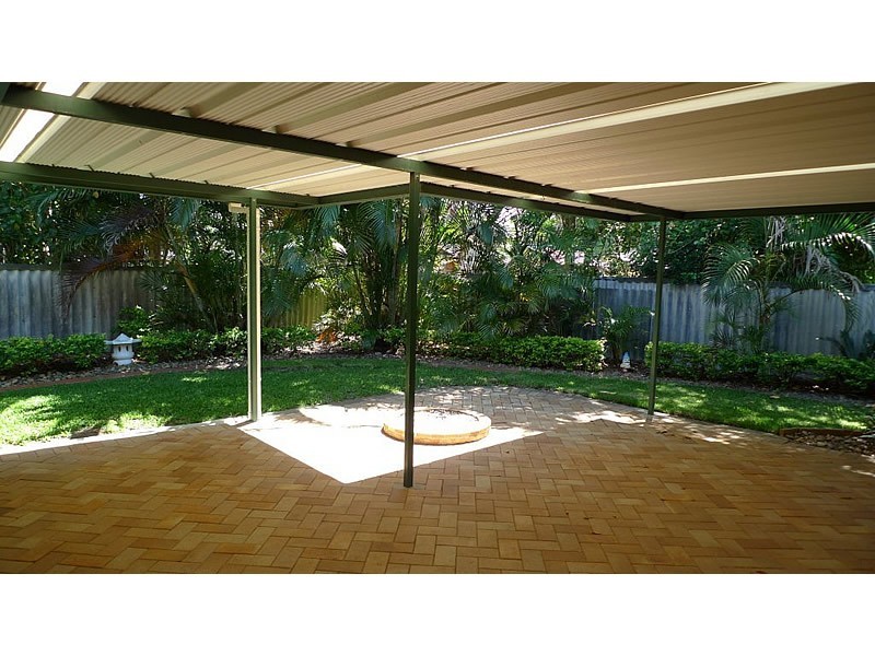 155 Bayview Street, Runaway Bay QLD 4216