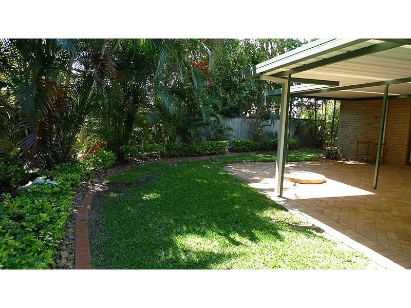 155 Bayview Street, Runaway Bay QLD 4216