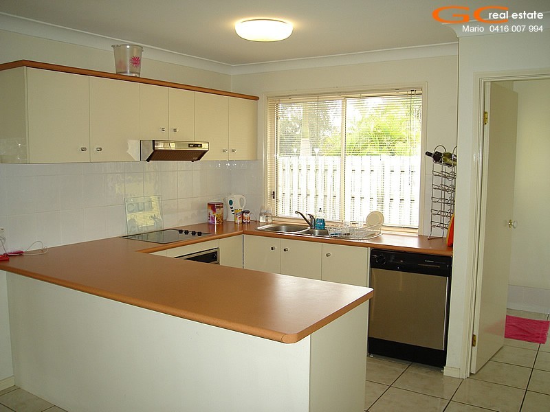 34/113 Arundel Drive, Arundel QLD 4214