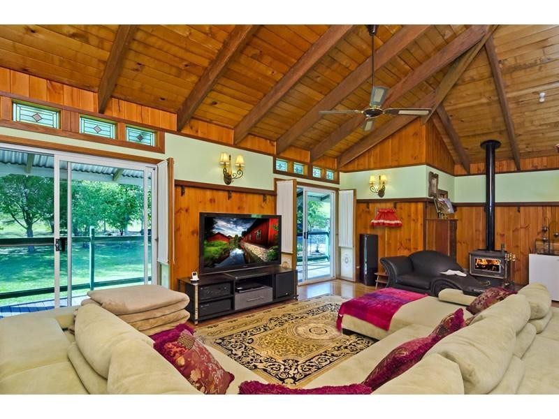 44 Gray Road, Illinbah QLD 4275