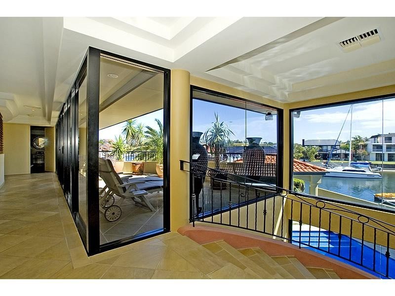 9 Van Diemen Place, Hollywell QLD 4216