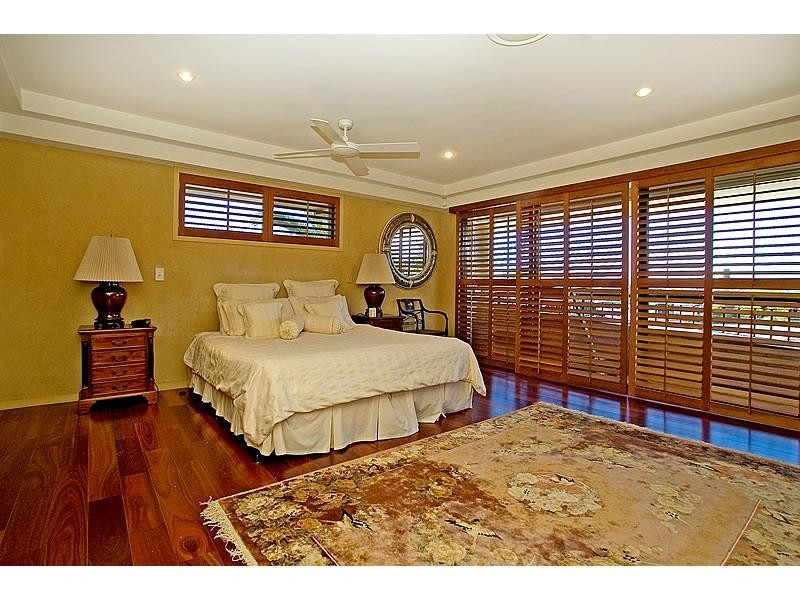 9 Van Diemen Place, Hollywell QLD 4216