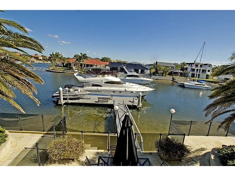 9 Van Diemen Place, Hollywell QLD 4216