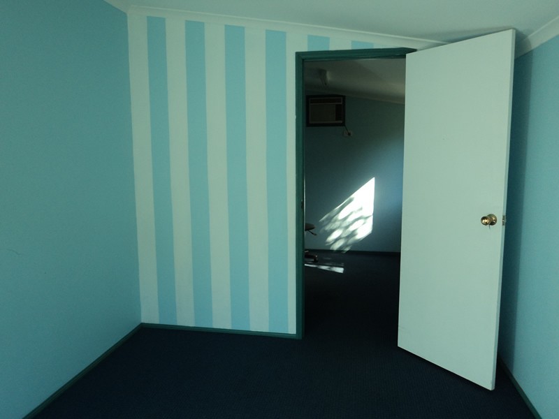 12 Tarni Street, Coombabah QLD 4216