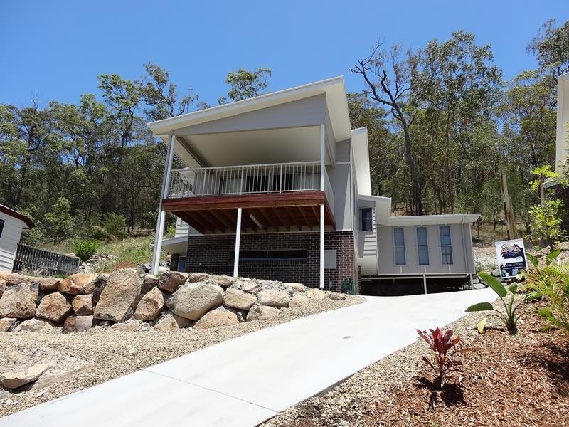 11 Hopman Court, Oxenford QLD 4210