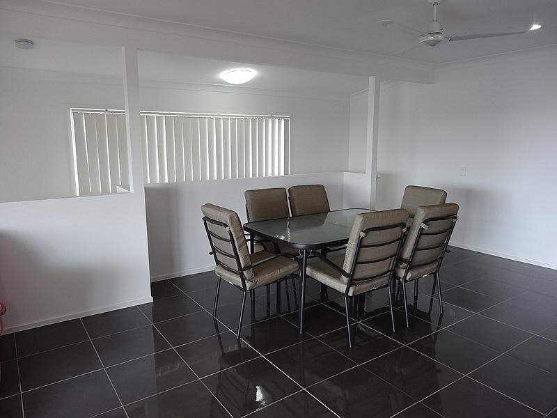 11 Hopman Court, Oxenford QLD 4210