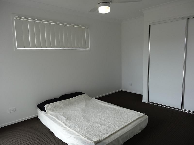 11 Hopman Court, Oxenford QLD 4210