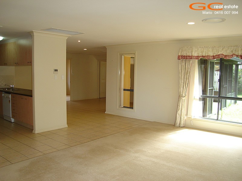 46B Sickle Avenue, Hope Island QLD 4212