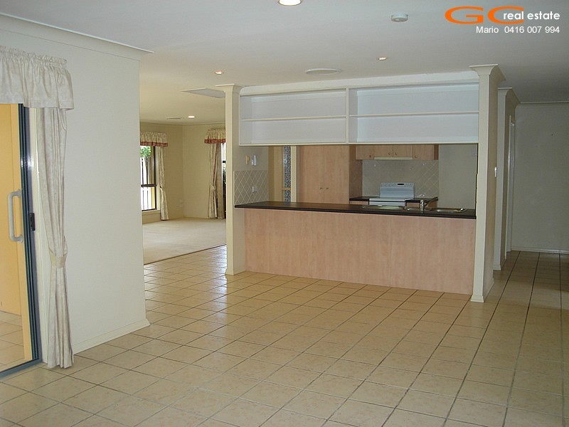 46B Sickle Avenue, Hope Island QLD 4212