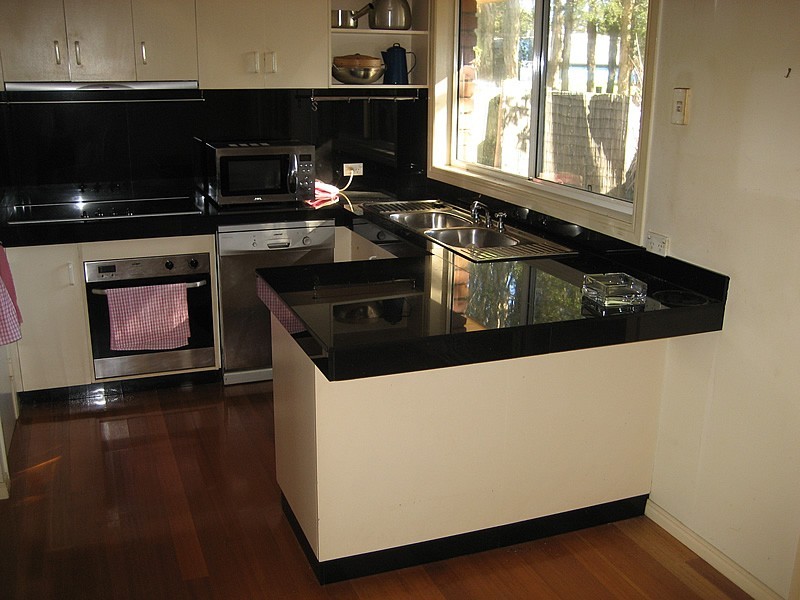 2/176 Oxley Drive, Coombabah QLD 4216