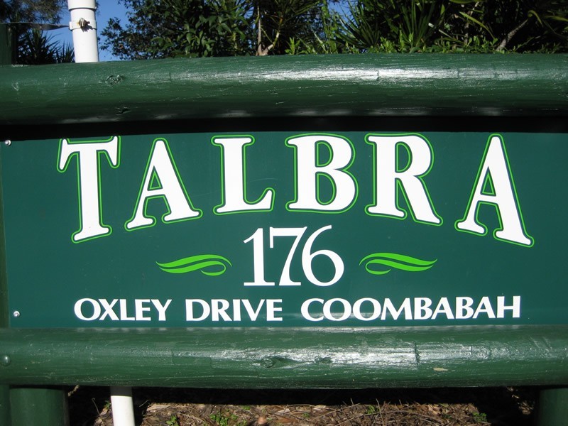 2/176 Oxley Drive, Coombabah QLD 4216