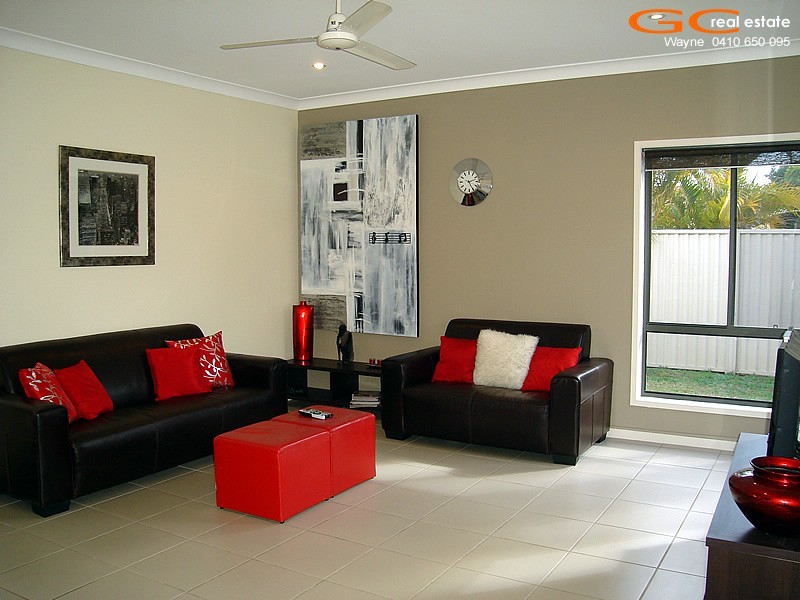 39 Costa Del Sol Avenue, Runaway Bay QLD 4216