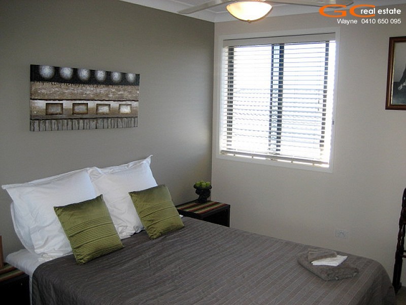 39 Costa Del Sol Avenue, Runaway Bay QLD 4216