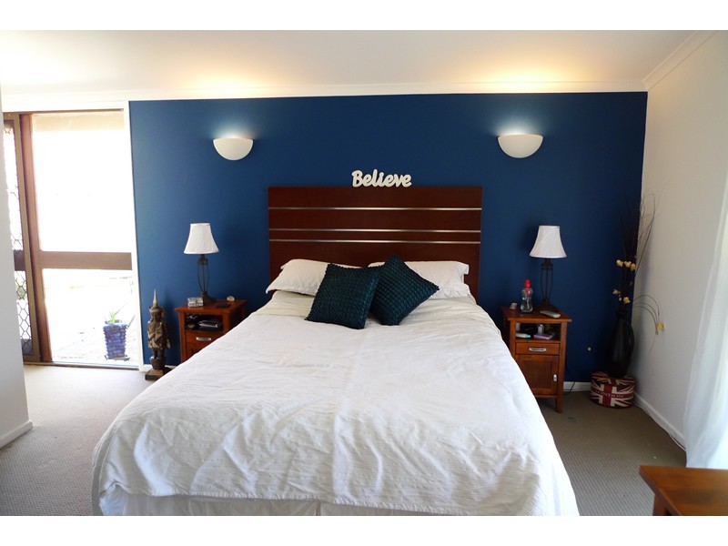 21 Sundown Drive, Paradise Point QLD 4216