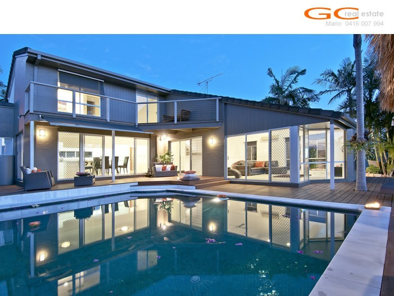 172 Morala Avenue, Runaway Bay QLD 4216