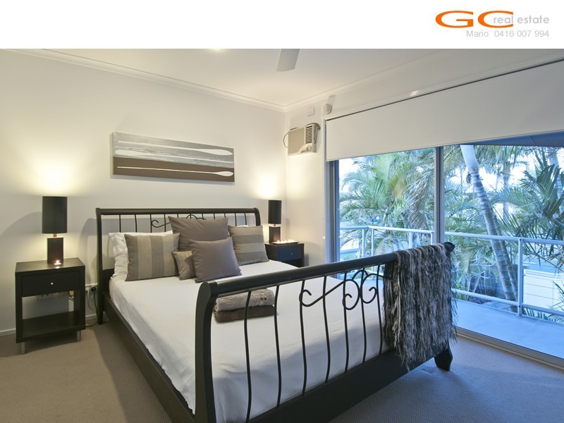 172 Morala Avenue, Runaway Bay QLD 4216