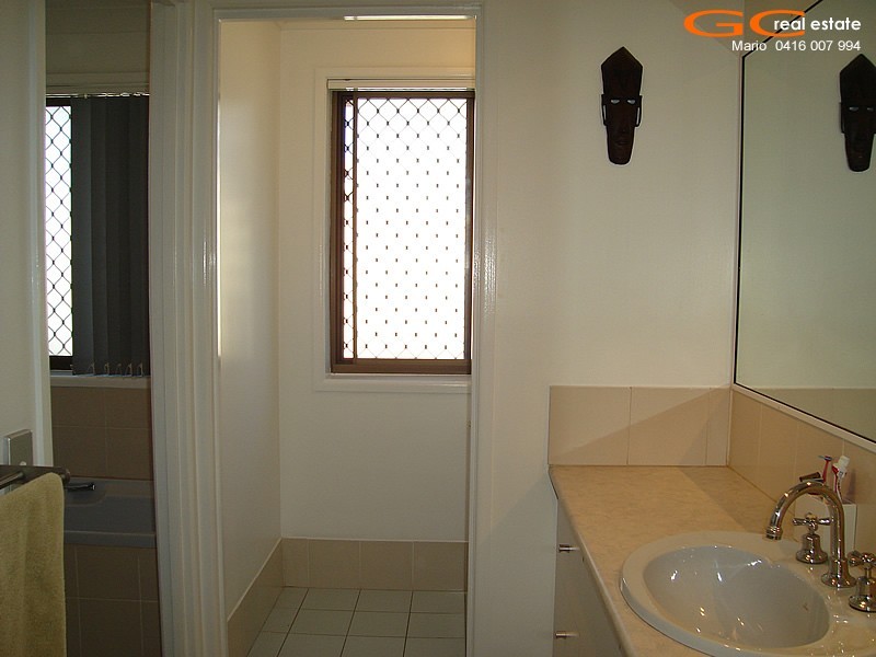 9 Nautilus Place, Biggera Waters QLD 4216