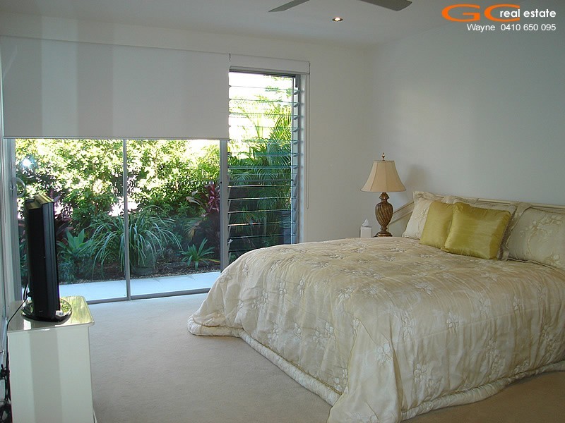 3 Ruthenium Court, Hope Island QLD 4212